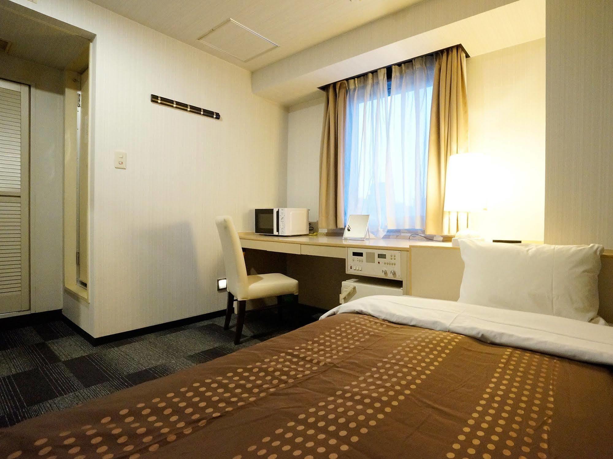 Livemax Kyoto Gojo Hotel Екстериор снимка