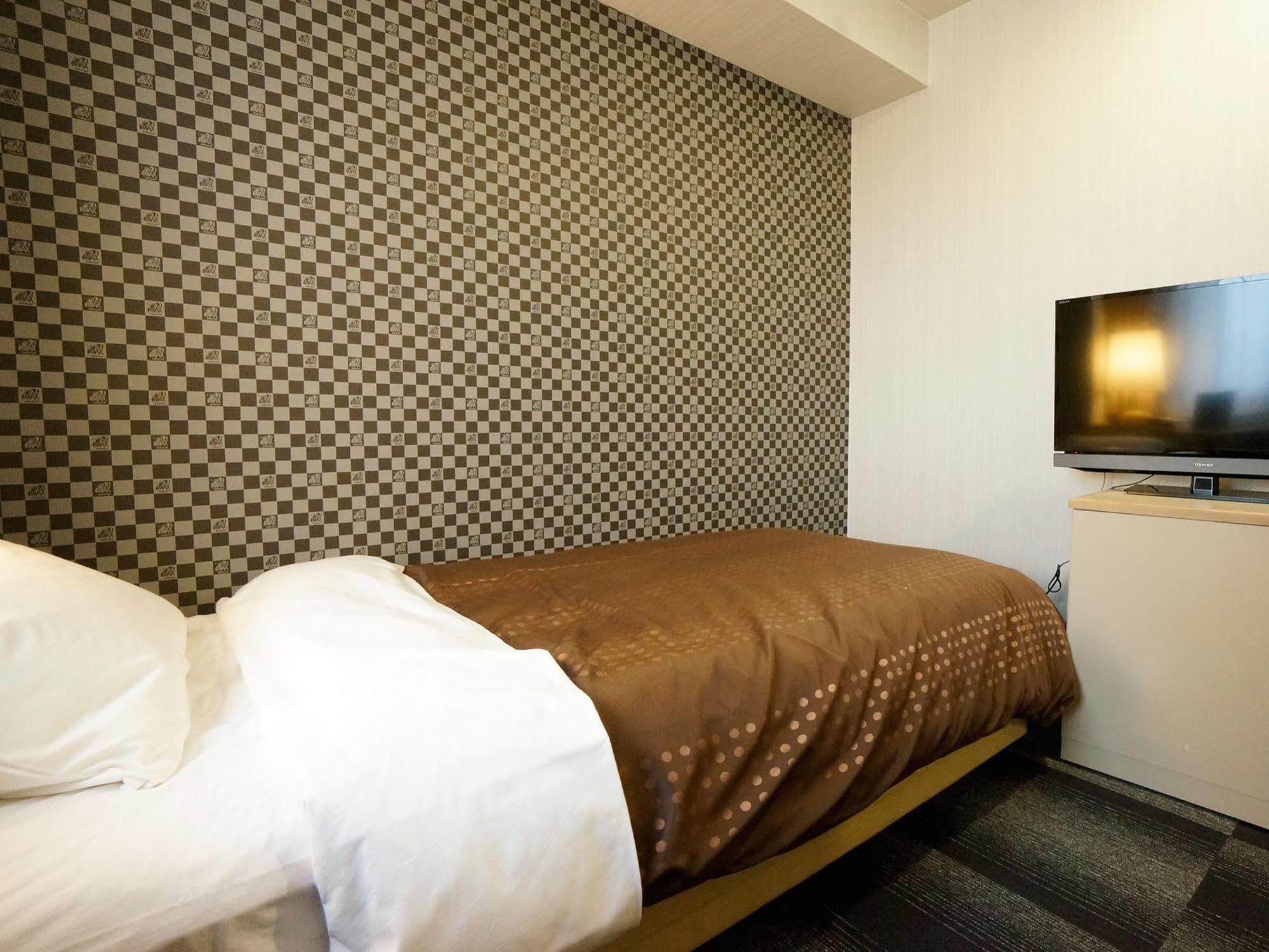 Livemax Kyoto Gojo Hotel Екстериор снимка