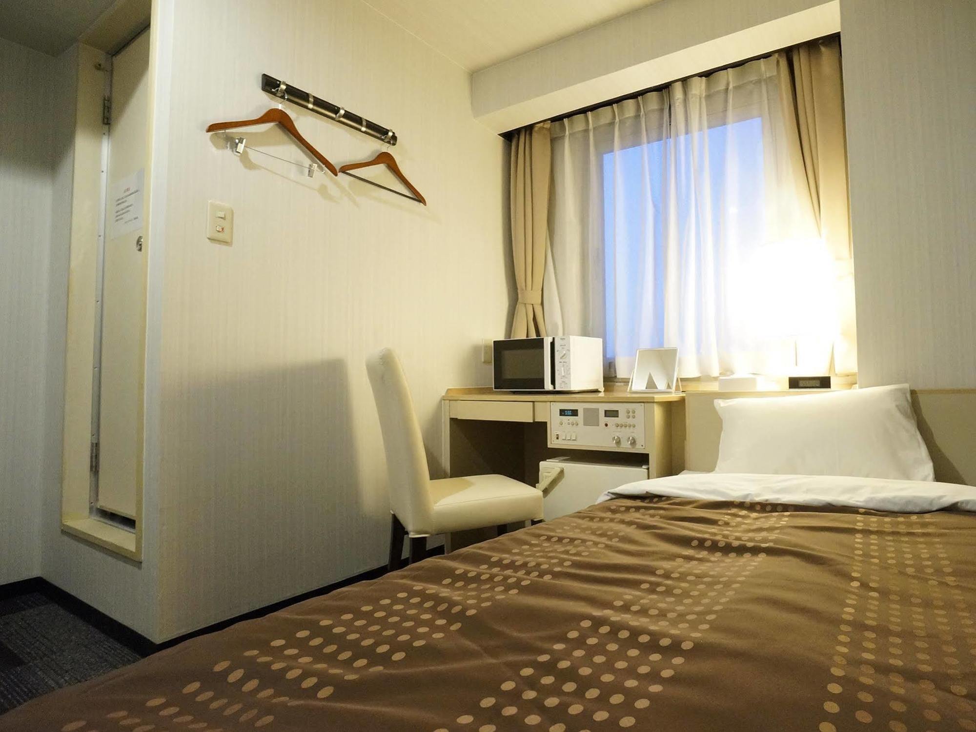 Livemax Kyoto Gojo Hotel Екстериор снимка