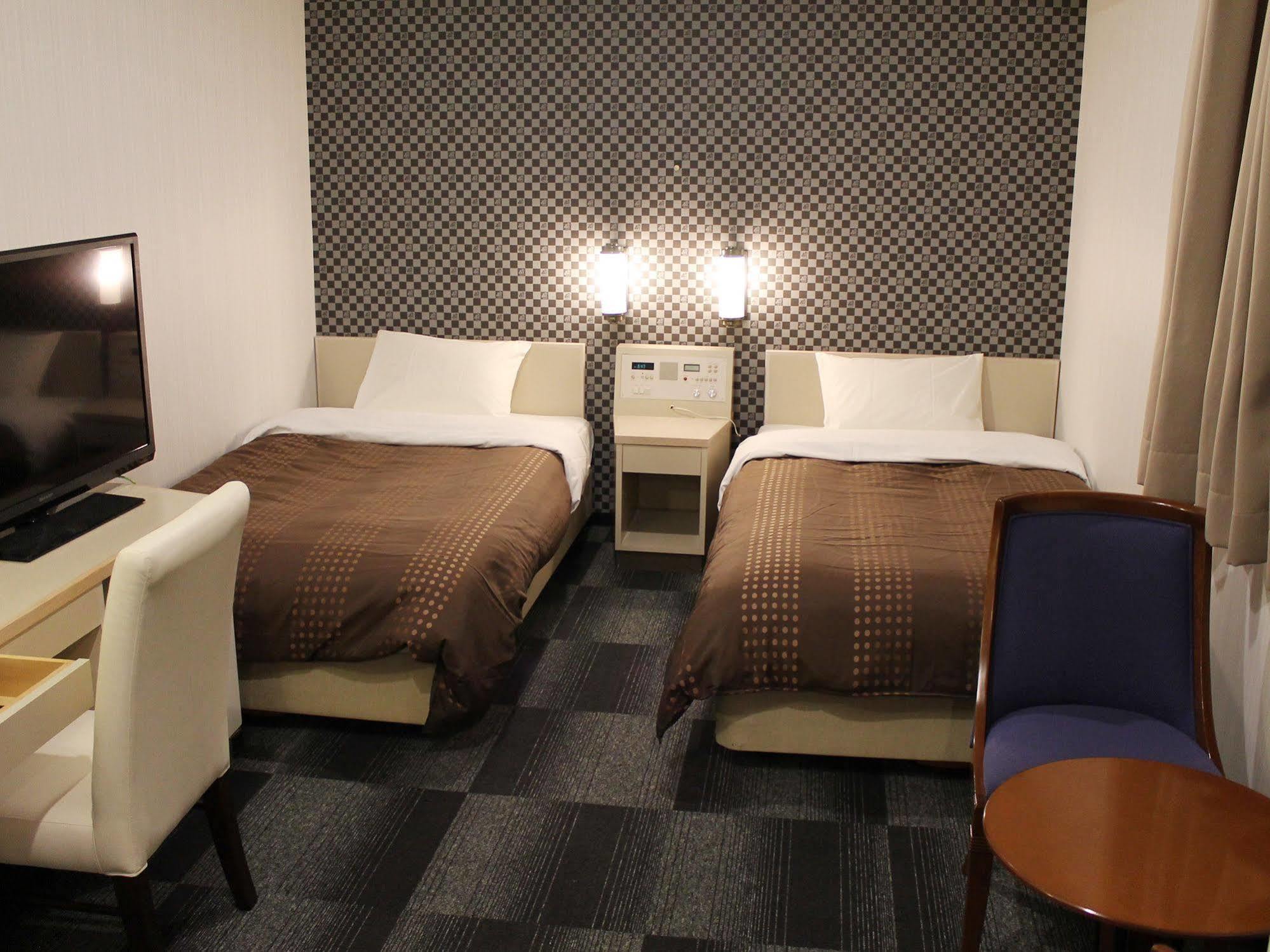 Livemax Kyoto Gojo Hotel Екстериор снимка