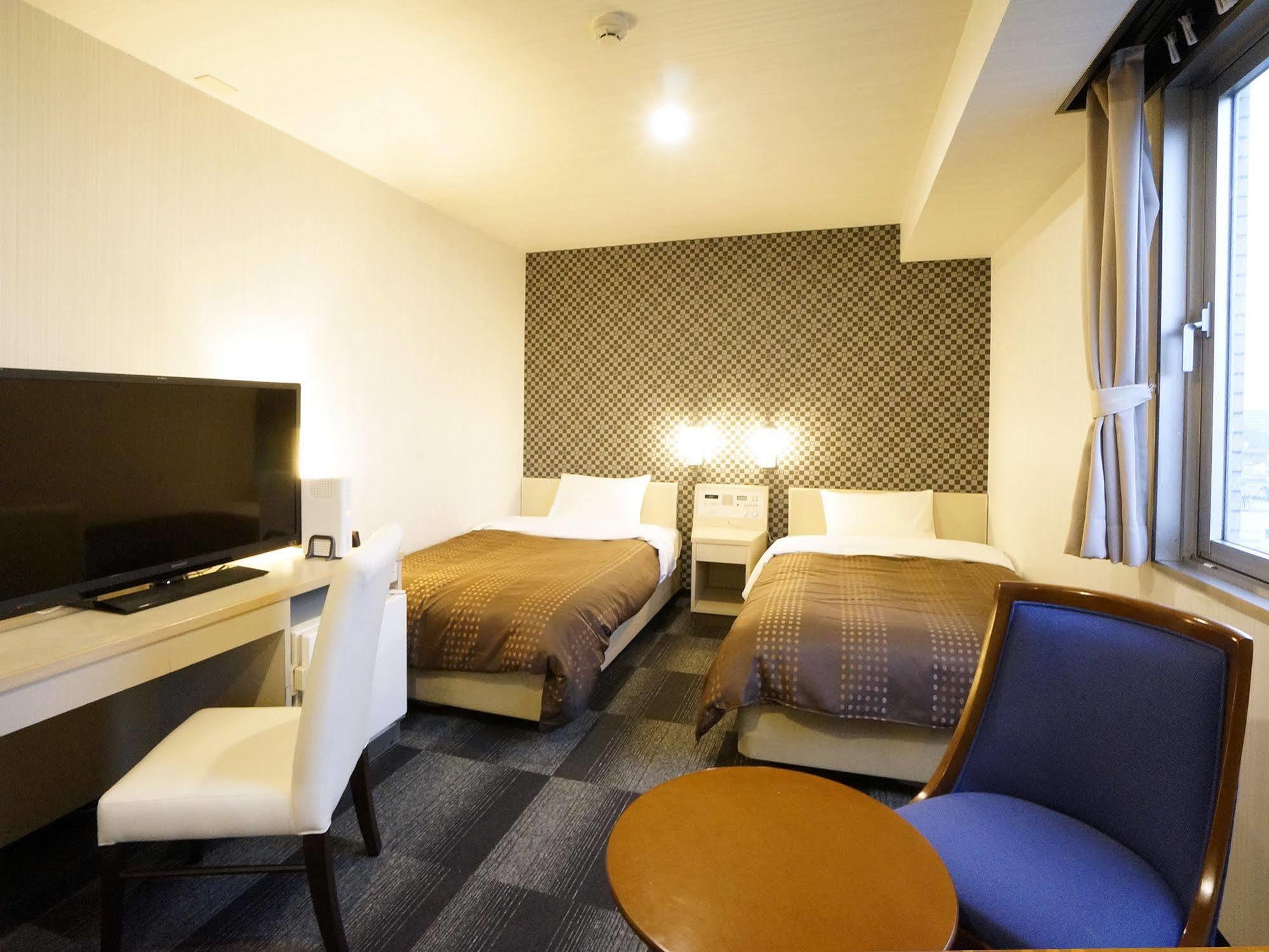 Livemax Kyoto Gojo Hotel Екстериор снимка